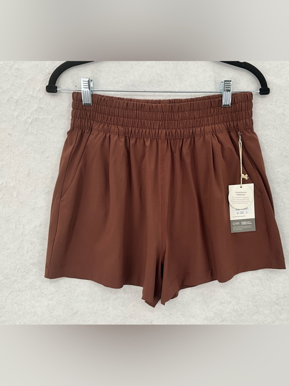 NWT Women's Vuori Villa Shorts Burnt Sienna Small VW3015 - Picture 1 of 13